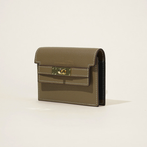 IUGAMAKARAS★韓国★人気 Patch Chain Wallet 財布 カードケース IUGAMAKARAS☆韓国☆人気 Patch Chain Wallet 財布 カードケース