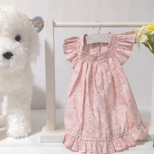 新作ウエア 犬服 パリスタイル小型犬服 ～スモッキング刺繍 受注制作 犬服・アクセサリー