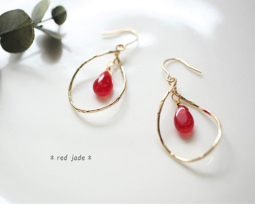 専用＊14kgf/レッドオニキスカービングとエチオピアンオパールのピアス他２点 専用＊14kgf/レッドオニキスカービングとエチオピアンオパールのピアス