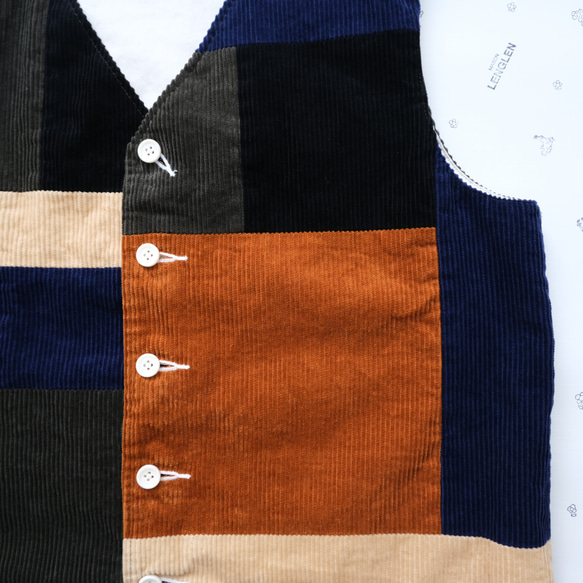 corduroy patchwork vest 　classic color 第13張的照片