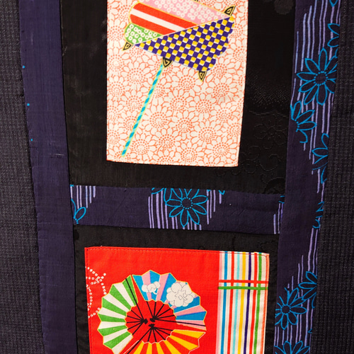 出来上がり】折り鶴柄赤パッチワーク 【特別価格】 その他インテリア