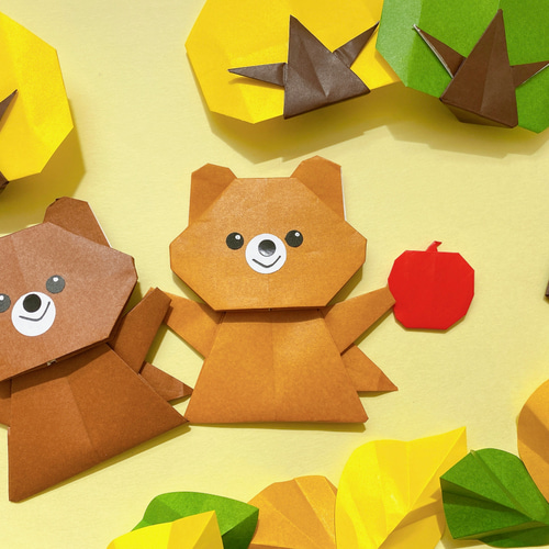 秋の季節飾り「クマの親子ー秋」ディスプレイスタンド 置物 フェルト 紅葉 秋の季節飾り「クマの親子ー秋」ディスプレイスタンド 置物 フェルト