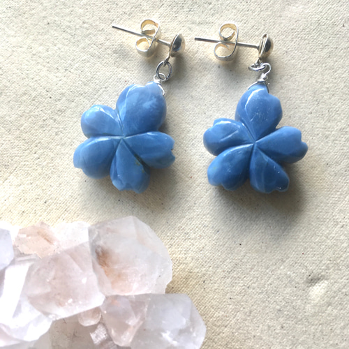 14kgfブルーオパールフラワーカービングピアス/イヤリング