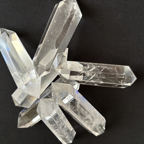 10/17まで値引き中☆ブラジル産♪水晶ポイント416g ブラジル産水晶☆ダブルポイント☆1本 天然石 Welina 通販 16658512