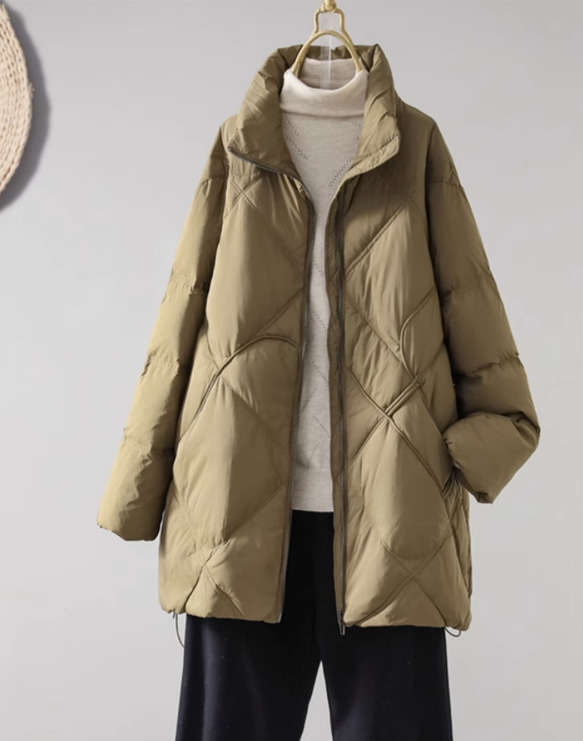 冬 フード付きロングダウンジャケット　カジュアルな軽い 暖かさロングコート 6枚目の画像