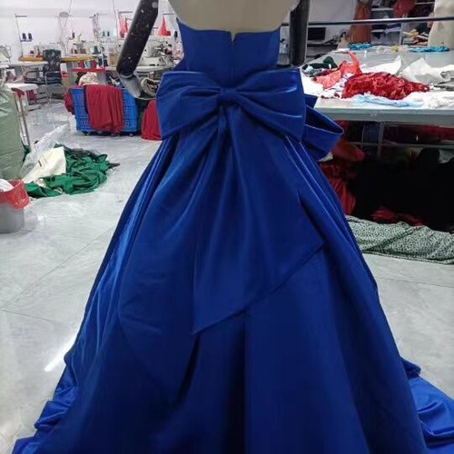 クラシカル ブルー カラードレス 光沢サテン ベアトップ リボン  