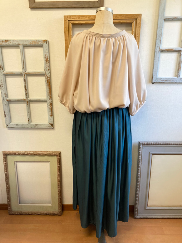 可愛又成熟❤️緞面材質的褶皺長裙藍色（尺寸不限L-LL） 第6張的照片