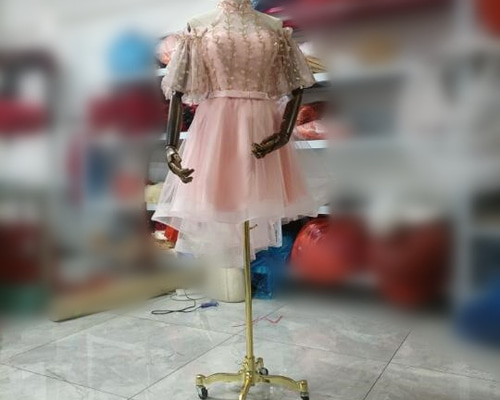 REVOLVE ピンク ハイネック ミニワンピース 29f4afb828b2c17ca805e79e5d770d