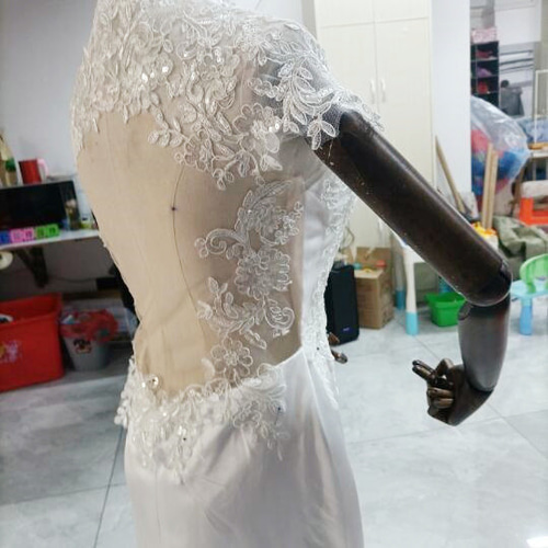 エレガント 3D立体レース刺繍 ハイネック 背中見せ マーメイドライン  