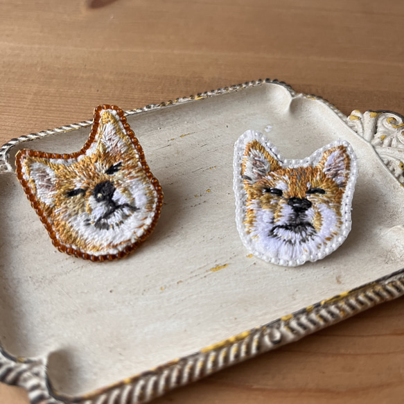 手刺繍　SHIBA 柴犬ブローチ 7枚目の画像