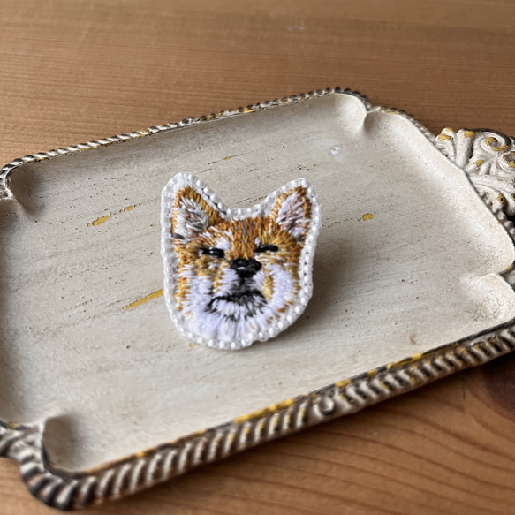 手刺繍　SHIBA 柴犬ブローチ 8枚目の画像