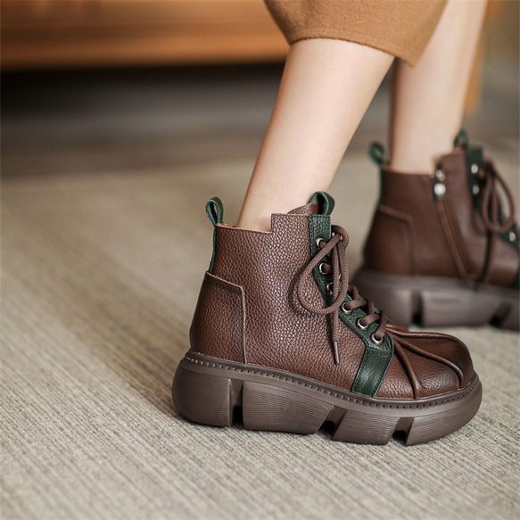 秋冬女式真皮鞋輕便厚底鞋舒適馬丁靴短靴 22 公分-25 公分 3 色 #855⭐免運費⭐ 第4張的照片