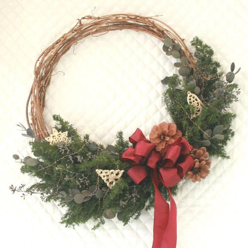 大人のクリスマスにぴったりな針葉樹とユーカリのハーフリース