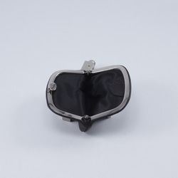 手触りが心地よい-鹿革天溝がま口小銭入れ#黒 4枚目の画像