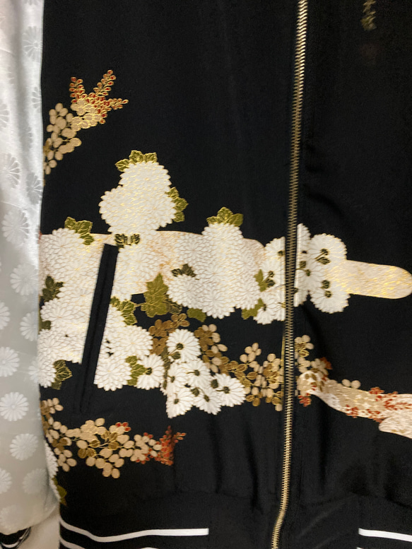 着物リメイクスカジャン　留袖リメイク　リバーシブル　金箔　駒刺繍　小菊　藤の花　メンズL〜LLサイズ 13枚目の画像