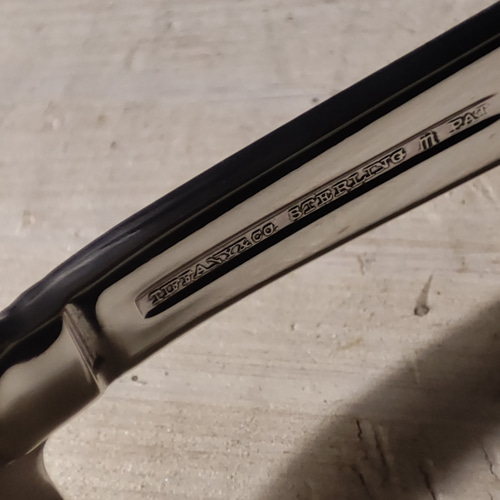 洗練された美しさ。ティファニーアンティークシルバースプーンの