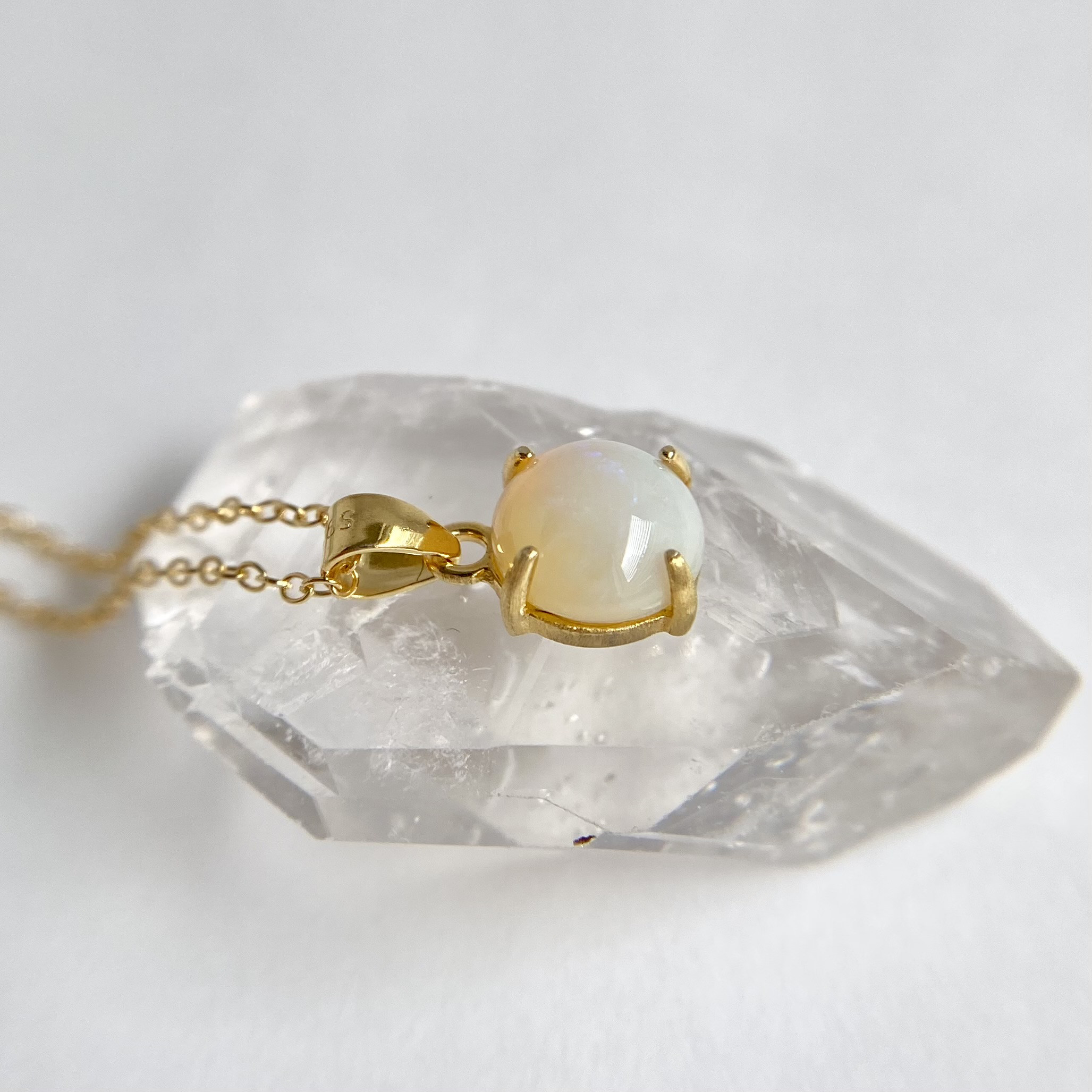 天然オパール14kgfネックレス　オーストラリア産原石から磨いた1点もの！