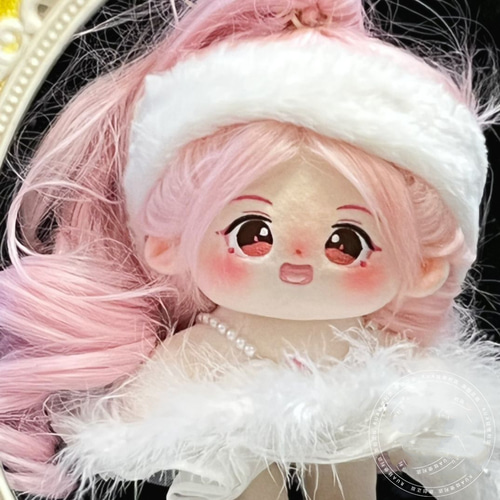 ハンドメイド着せ替え人形　ピンクヘアさん ハンドメイド着せ替え人形 ピンクヘアさん ハンドメイド着せ替え