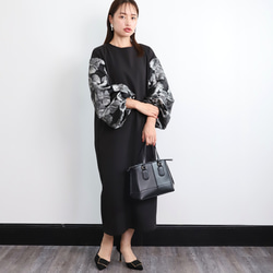 【着丈調整可能】洗える 異素材ゆったりバルーン袖 バックリボン フォーマル ワンピース　ブラック/シルバー　0595 4枚目の画像