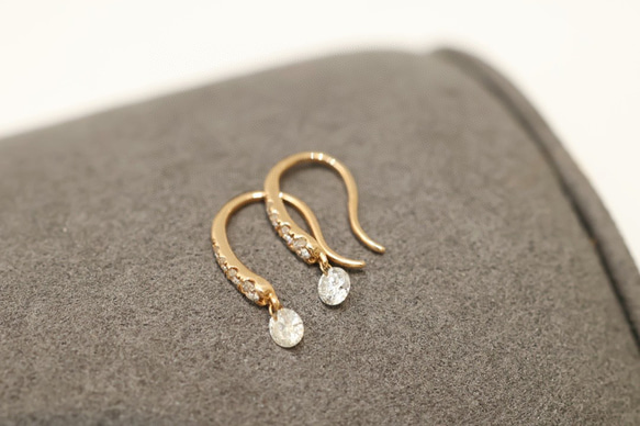 天然ダイヤモンド　ピアス　0.3カラット　一個売り 天然ダイヤモンドピアス 0.3ct pt900 日本製 本物ダイヤ 薔薇
