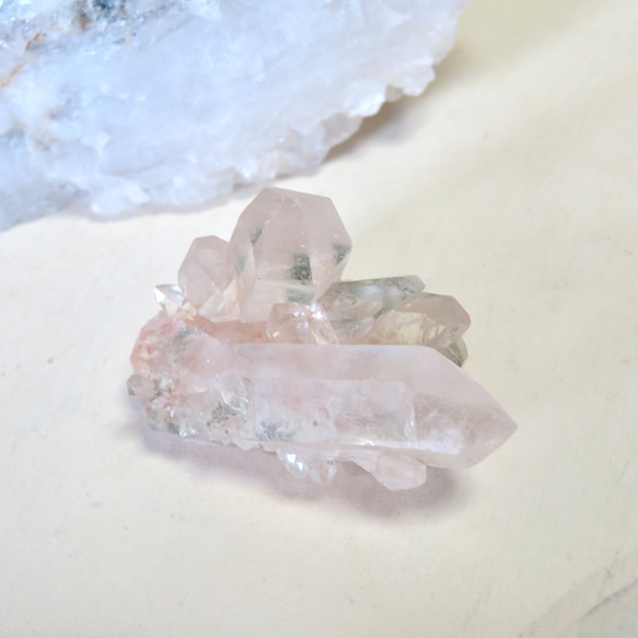 【美しい鉱物標本】ちいさなヒマラヤ水晶クラスター（微ガーデン）／21グラム 12枚目の画像