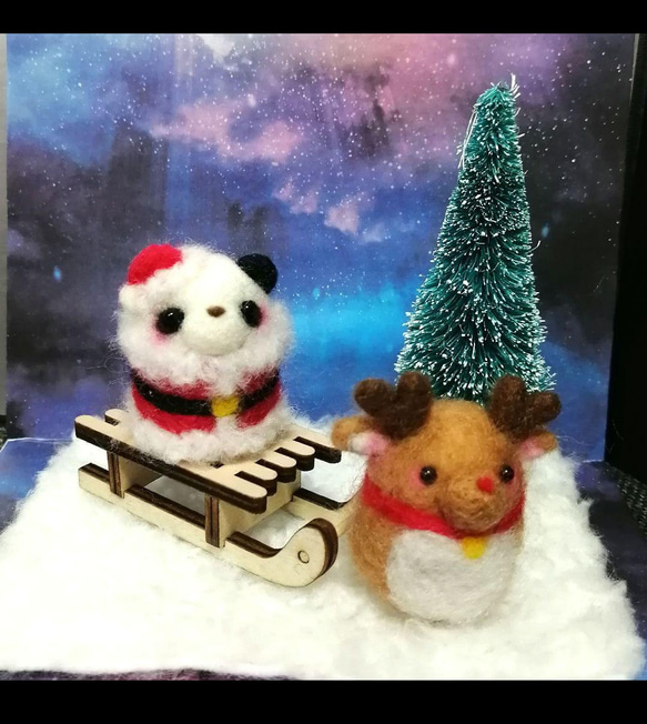 羊毛フェルト　クリスマス　パンダ 1枚目の画像