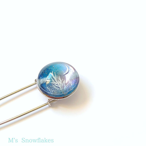 手描き 三日月の夜空 ブローチ レジン＆ガラスアート その他アート