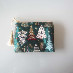 再再販クリスマス2025　フランス生地　黒　もみの木のポーチ　Sサイズ　コスメ入れ　デバイス入れ　クリスマスツリー 6枚目の画像