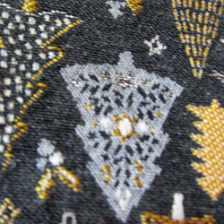 再再販クリスマス2025　フランス生地　黒　もみの木のポーチ　Sサイズ　コスメ入れ　デバイス入れ　クリスマスツリー 4枚目の画像