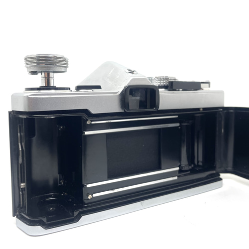 23-126 リメイクカメラ OLYMPUS OM-1（ウルトラマリンブルー•ワイン