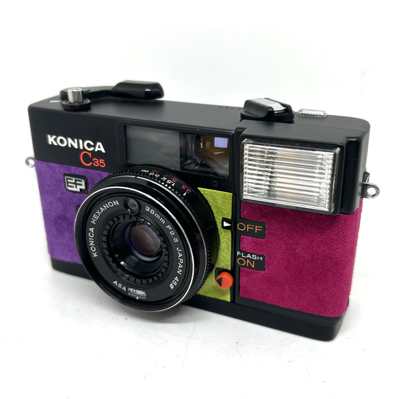 【美品】希少色　KONICA フィルムレンズ C35 EF3 レッド 本体のみ ☆Konica コニカ C35 EF3 レッド フィルムカメラ - メルカリ