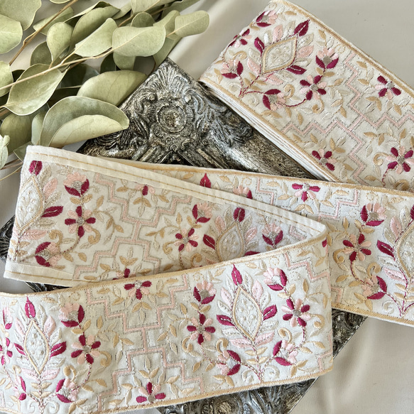 30cm  インド刺繍リボン  シルク  花柄 3枚目の画像