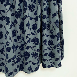 ♦︎秋の新作♦︎シルエットフラワー　コーデュロイギャザースカート   スモーキーブルー 5枚目の画像