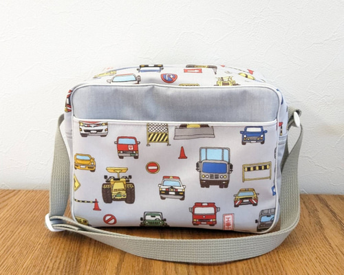 レッスンバッグ　はたらくくるま レッスンバッグ キルティング リアル 働く車 と 標識 工事車両
