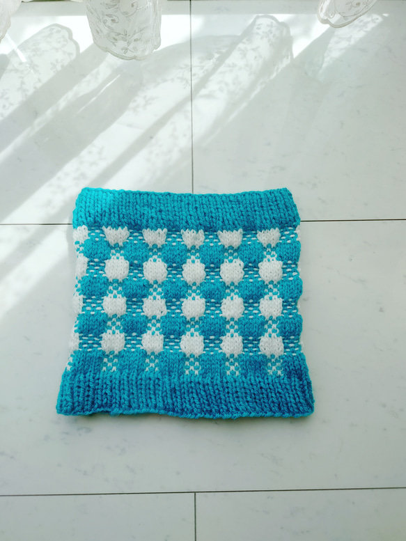 ネックウォーマー ブロックチェック ブルー 青 編み 手編み 編み物 2枚目の画像