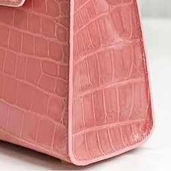 【個人オーダーメイド】オリジナルデザイン輸入ナイルワニ革ファッションプチ贅沢手提げクロスバッグ 6枚目の画像