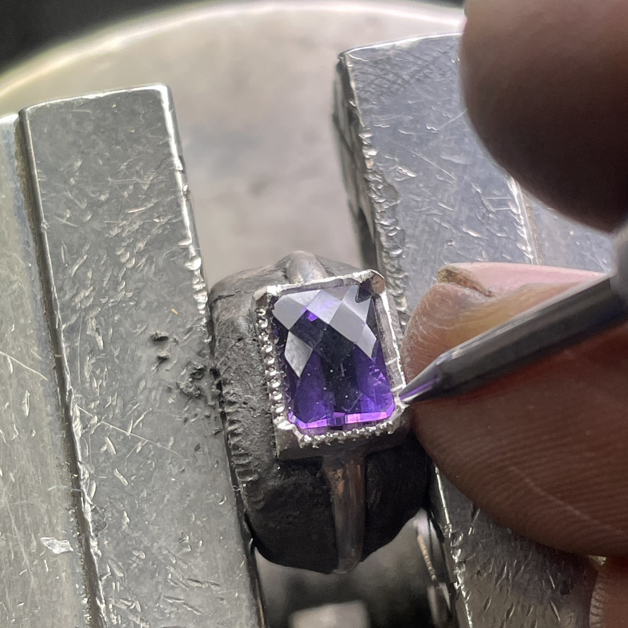 アメシスト　チェックカット　オクタゴン　ミル×ツメ　シルバーSV925リング