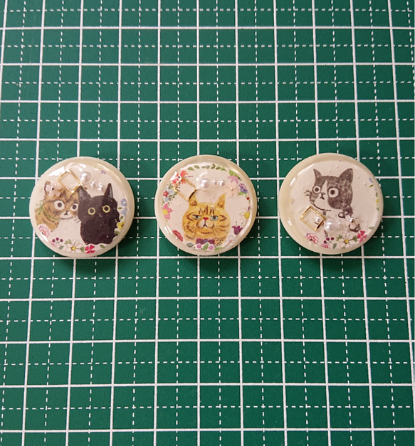 猫のボタン☆5個 o-28 ネコ/ボタン/カボション/イラスト 8枚目の画像