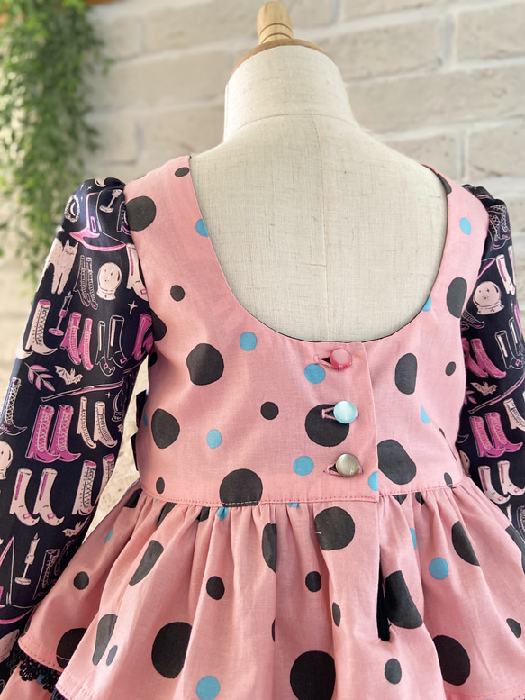 子供服　魔女のワードローブ‍♀️＆ランダムドットの パネルラインワンピースドレス　女の子　ハロウィン　90サイズ 8枚目の画像