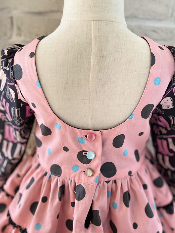 子供服　魔女のワードローブ‍♀️＆ランダムドットの パネルラインワンピースドレス　女の子　ハロウィン　90サイズ 11枚目の画像