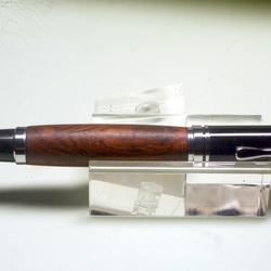 超希少 カンボジア産 黄花梨 カンボジア黄花梨 絶滅種 希少樹種 初出品 ボールペン万年筆併用型