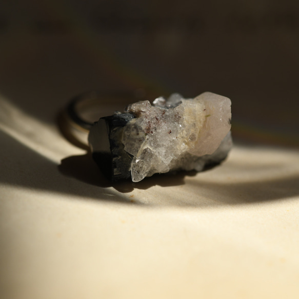 【013 Black Majic Collection】 カルサイト水晶共生ブラックトルマリン 鉱物原石 SV925 イ 6枚目の画像