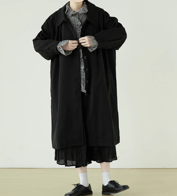 ロングコート シンプル コート着   レディース  ブッラク 6枚目の画像