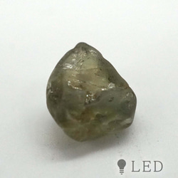 グリーンサファイア　原石　約8×7.6mm 　2.53ct 4枚目の画像