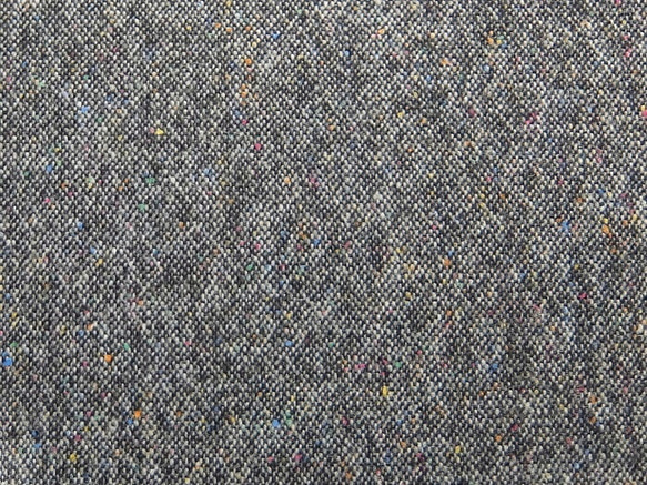 ～Seriesジャンパースカート…伊製ウール100％ツイード・黒×カラーネップ～ 4枚目の画像