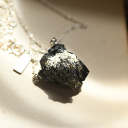 [033 Black Majic Collection] 一體化項鍊礦物寶石項鍊 第5張的照片