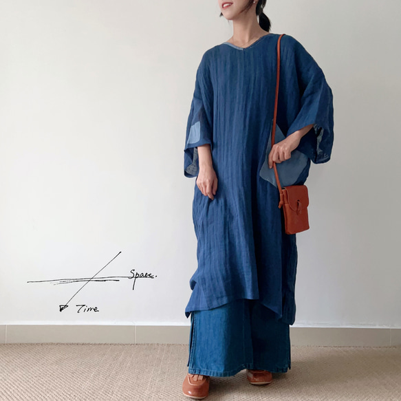 NEW OPEN☆送料無料】藍染め⁂手刺繍⁂Vネックカラー⁂ゆったりめ NEW OPEN☆送料無料】藍染め⁂手刺繍⁂Vネックカラー⁂ゆったりめ