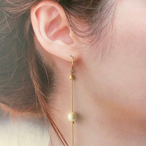 コットンパールロングピアス／イヤリング ピアス（フック・チェーン 