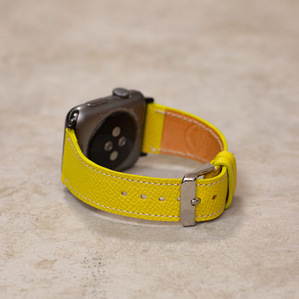 高級革使用 Apple Watch 革ベルト ライム イエロー ヴォーエプソン 二重巻きに変更可 4枚目の画像