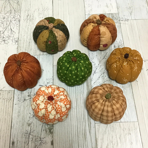 オブジェ パンプキン Mサイズ ホワイト 白 ハロウィン